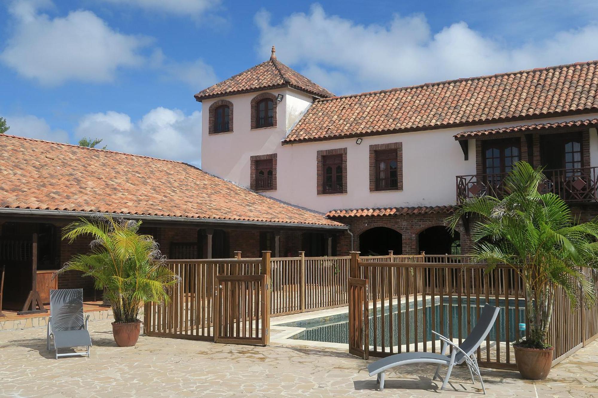 Domaine Du Chateau Les Trois-Ilets Luaran gambar